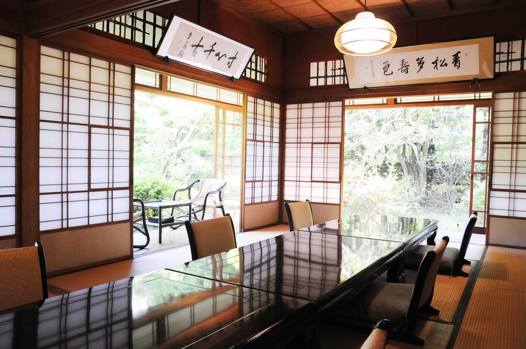 Choseikan Fujieda Стая снимка